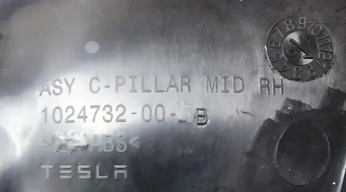 20 1024732-00-B Podkładka pasa bezpieczeństwa na słupku C, prawa Tesla model S, model S REST 1024732-00-B