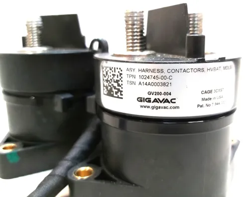 Контактори основної батареї чорні в комплекті Tesla model S 1024745-00-C