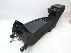 Bracciolo completo per console centrale in pelle nera portabicchieri FIBRA DI CARBONIO Tesla modello S 1010759-00-B