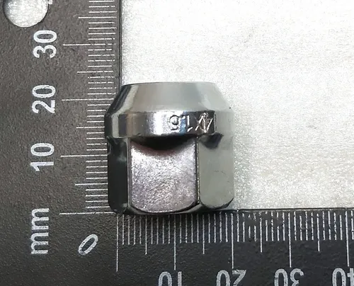 Matice kola M14x1,5 PC10 19 mm Tesla všechny modely 1027002-00-B