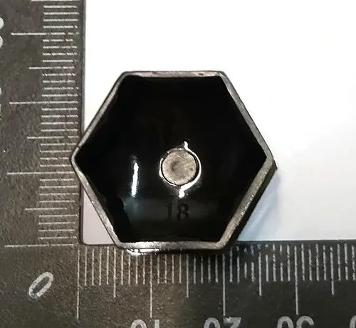Krytka matice kola d19 SILVER Tesla všechny modely 1027010