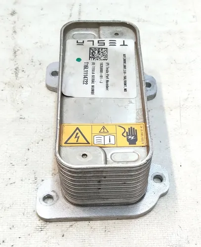 不带支架的前电机热交换器 Tesla model X 1035000-01-J