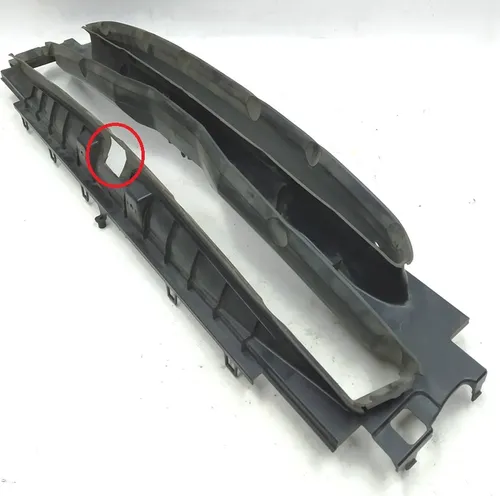 1 1038208-00-A z フロント ラバー センター ラジエーターの損傷 (レーダーの下) テスラ モデル S 1038208-00-B