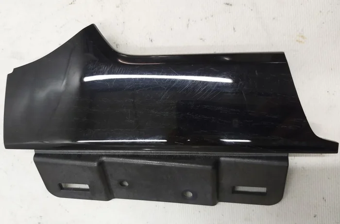 1042773-13-C Embellecedor decorativo para panel central, lado derecho del conductor ROBLE NATURAL Tesla modelo X 1042771-13-E