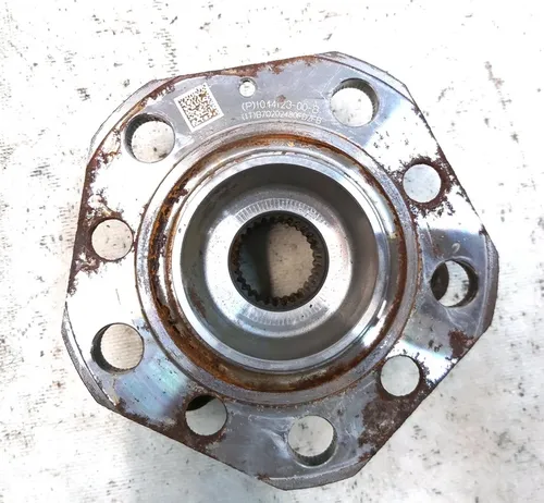 HUB DRIVEN AWD RWD 142 mm without studs substandard Tesla model 3, model Y 1044123-00-B