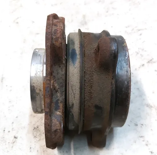 HUB DRIVEN AWD RWD 142 mm without studs substandard Tesla model 3, model Y 1044123-00-B