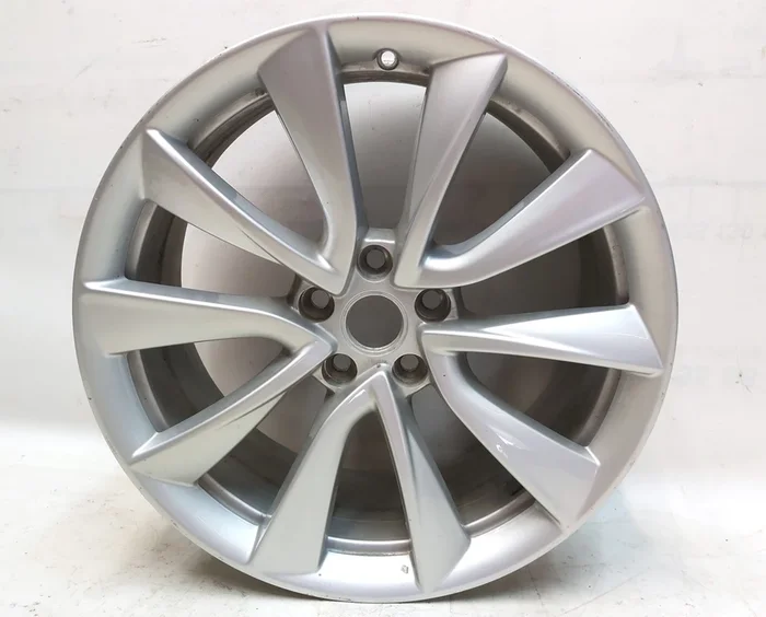 휠 디스크 19X8.5 ET40, SPORT Tesla 모델 3 1234224-00-B