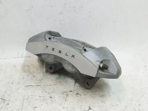 Супорт гальмівний передній правий без колодок BASE BREMBO Tesla model 3 1044622-00-D