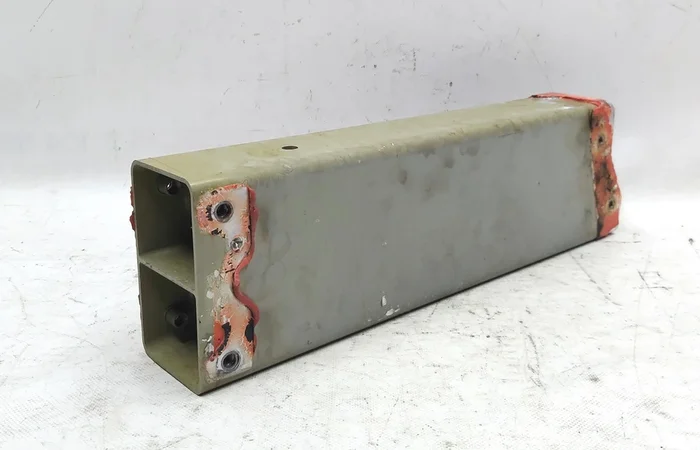 24 Parte lateral traseira direita Tesla modelo X 1031851-S0-B