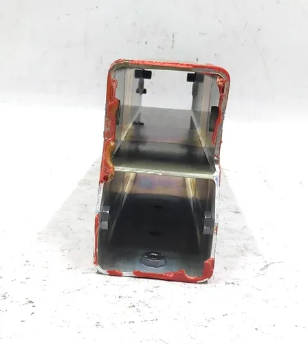 24 Parte lateral traseira direita Tesla modelo X 1031851-S0-B