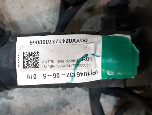 电气线路前发动机舱一体式全轮驱动，带氧化，部分组装特斯拉型号 S REST 1046132-07-S