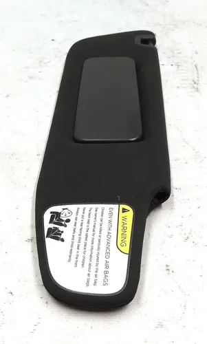 1 1050620-06-テスラ電気自動車用の右サンバイザーULSBLKUS。晴れた日の車の安全運転に貢献する、車内の重要な要素。この部品は、Tesla Model SR 電気自動車への取り付けを想定しています。これらは米国の製造会社のオリジナル製品であり、高品質と長寿命を保証します。右のサンバイザー（TEXTILE）は耐久性のある素材でできており、ミラーも内蔵されています。すべての製品は、ウクライナに到着すると徹底的に検査されます。メーカーはオリジナルのテスラモデルSパーツのみを使用することを推奨してい