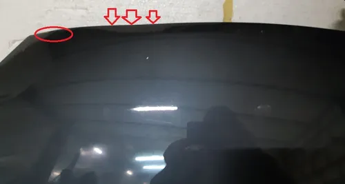 Motorhuv (ett gångjärn) PMNG RWD skadad Tesla modell S REST 1051875-E0-G