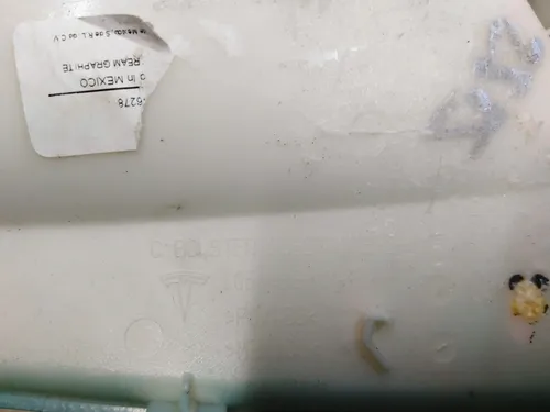 Kieszeń na słupek C dolna lewa PUR CREAM Tesla model S, model S REST 1051768-S2-F