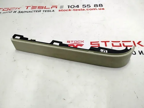 تقليم العمود B العلوي ، الباب الخلفي الأيسر NAL CRM Tesla Model X 1055048-07-J