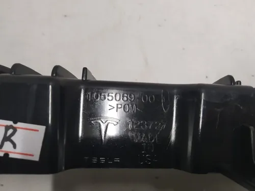 Suport grătar ghidaj bara față NOU Tesla model X 1055069-00-E