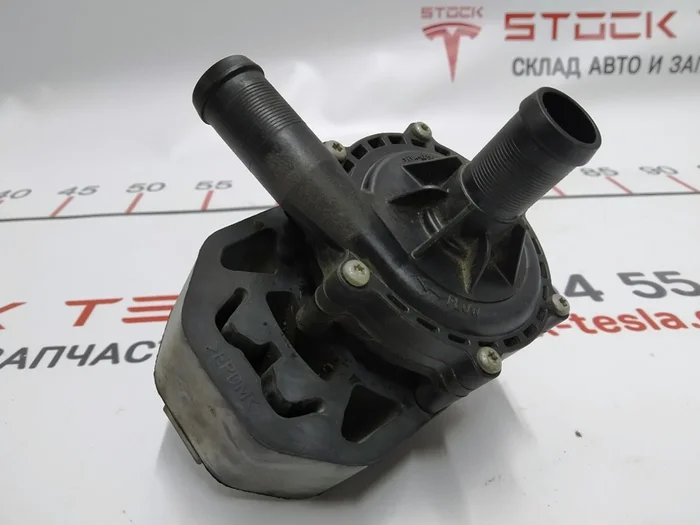 1057235-00-FクーラントポンプBWDISO185テスラモデルSREST 1057235-00-G