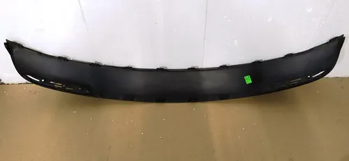 16 Nedre bakre stötfångarlist (läpp) målad PMNG Tesla modell S REST 1057321-00-C