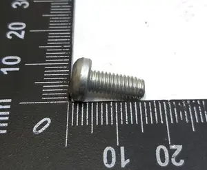 Šroub zvedací pružiny zadních dveří M5X11.5,PAN,TRX,STL[8.8],ZN,MAT Tesla Model X 1057423-00-A