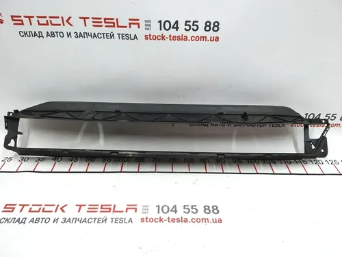 12 扩散器前冷却散热器主特斯拉模型 S REST 1057847-00-E