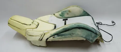 Schuimvuller van rugleuning 1e zitrij met verwarming NEXT GEN (GEN 2) (met schade) Tesla model S, model S REST 1058006-02-B