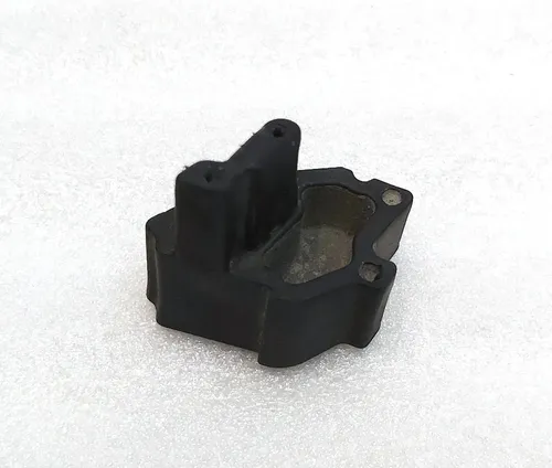 Заглушка торцева стійки "B" молдингу зовнішніх нижніх дверей задніх Tesla model X, model X Mar 2021 1058223-00-B