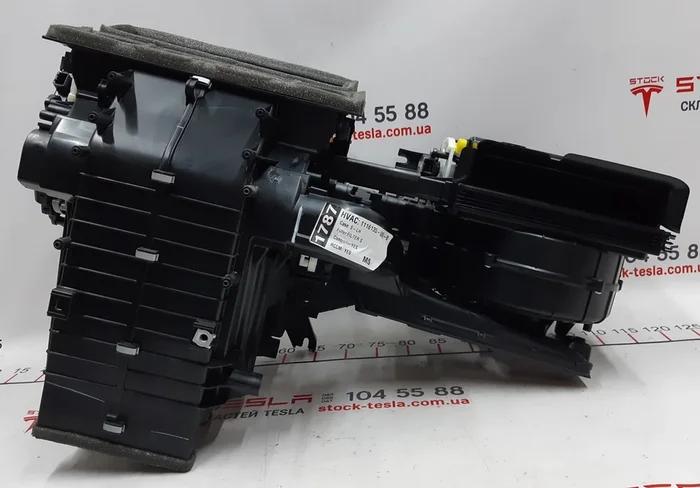 6 Montagem do aquecedor interior Tesla modelo S REST 1116135-00-C