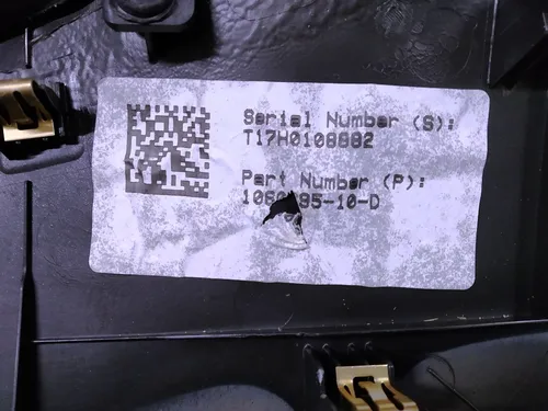 8 Torpedopaneel (zwart kunstleer) PUR/PUR BLK Tesla model S, model S REST 1060695-10-D