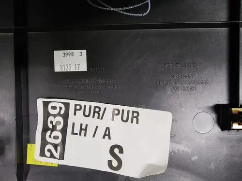 8 Torpedopaneel (zwart kunstleer) PUR/PUR BLK Tesla model S, model S REST 1060695-10-D