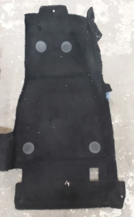 1 地毯（第一排座椅）乘客 Tesla Model X 1061243-00-G