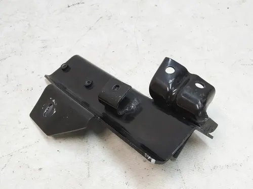 Guía del amplificador del parachoques delantero izquierdo (daños) Tesla Model X 1061424-00-C