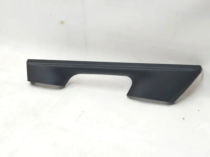 1열 시트 베이스 트림 우측 Tesla Model X 1061621-00-B