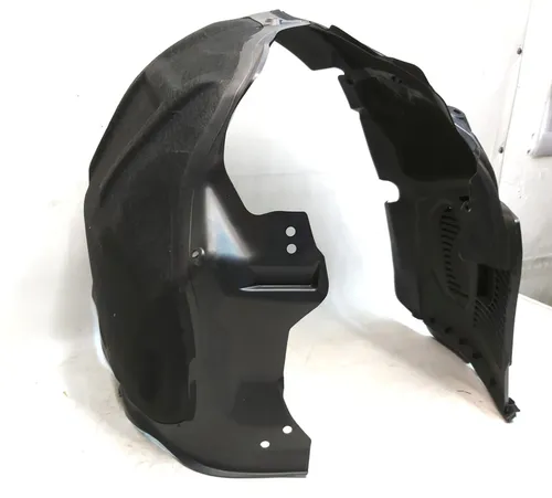 左前挡泥板内衬 AWD Tesla 型号 S REST 1063693-00-D