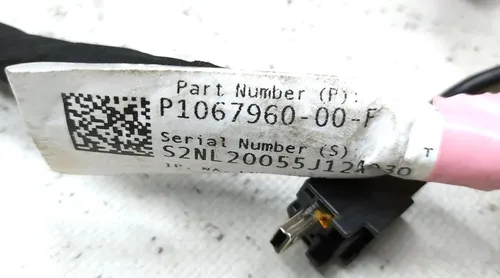 1067960-00-E Cableado del panel de instrumentos (tablero) RWD Tesla modelo 3 1067960-00-F
