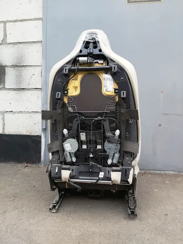 Bestuurdersstoel PUR CRM zonder blokken, sensoren, kussens, decoratieve overlays, veiligheidsgordelsluiting Tesla Model X 9876527-03-A