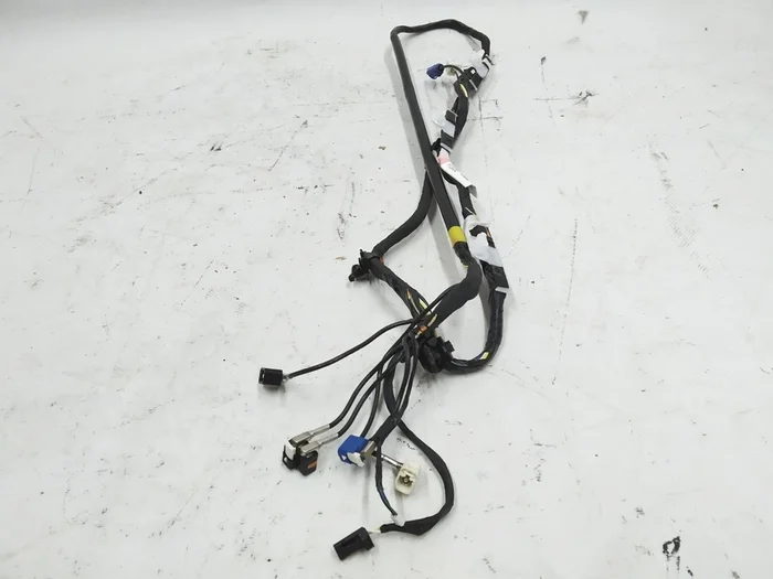 Okablowanie modułu aparatu i GPS modelu 3 1068787-00-E