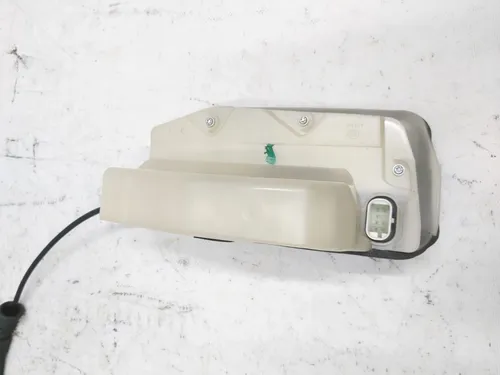 1 Замок дверей передньої правої у зборі Tesla model 3 1068963-00-M