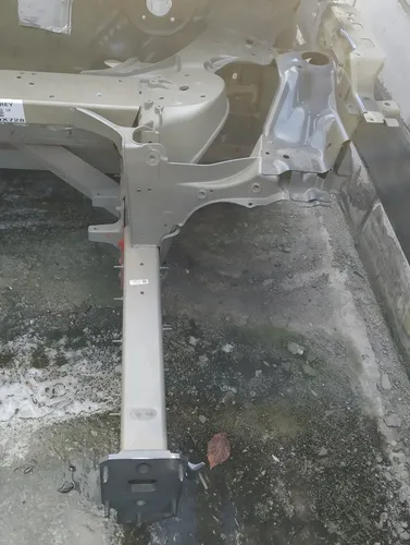 1069423-S0-Y Zestaw przedniego wewnętrznego panelu nadwozia (wylot) Tesla model X REST 1069423-S0-B