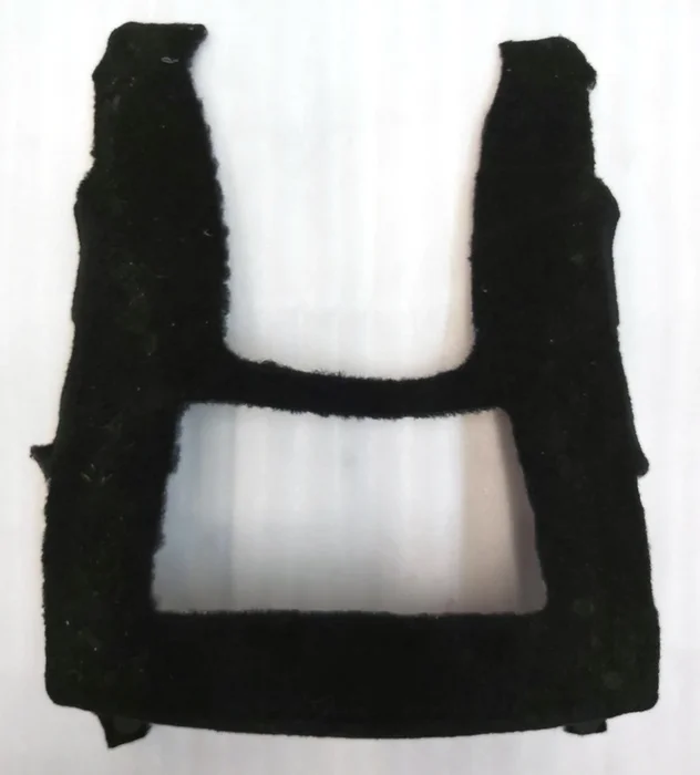 Килимок кронштейна центральній консолі Tesla Model X 1072407-00-A