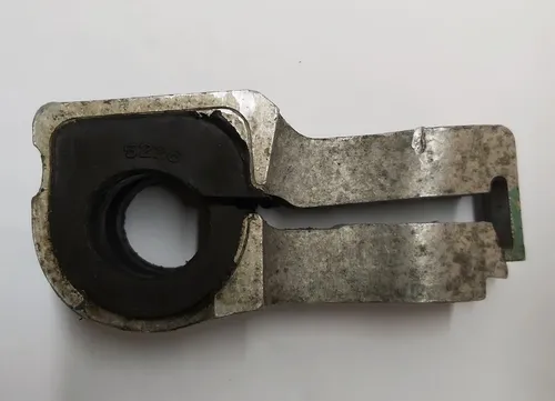 Halterbefestigung Stabilisator vorne links 26 mm Tesla Modell X 1027381-00-K