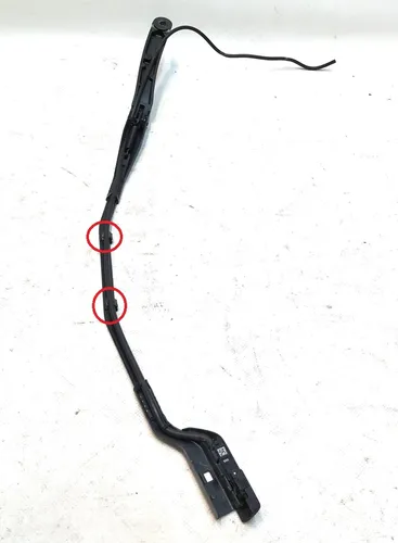 ذراع ممسحة الزجاج الأمامي الأيمن مع مجموعة الخط والفوهة مع تلف طراز Tesla 3 1076729-00-B