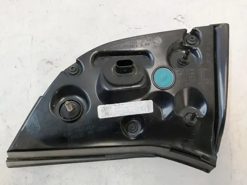 Venstre intern lampe 3 ben Tesla MODEL 3 (USA), MODEL Y (GLOBAL) 1077401-00-F
