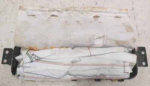 Poduszka kolanowa kierowcy do renowacji Tesla model 3, model Y 1077825-00-D