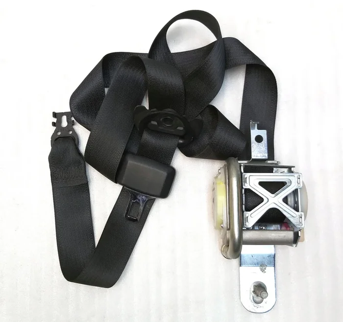 Veiligheidsgordel bestuurder voor (voor restauratie) Tesla model S REST 1079275-03-D