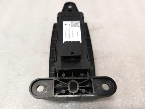 Кнопка открытия задних дверей GRAPHITE Tesla Model X 1080487-01-A