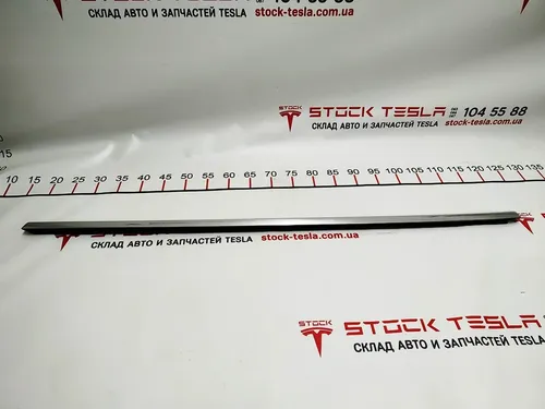 Молдинг наружный двери задней левой хром Tesla model 3 1080745-99-G