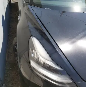 Kotflügel vorne rechts SOLID BLACK-PBSB teilweise laminiert Tesla Model 3 1081400-01-D