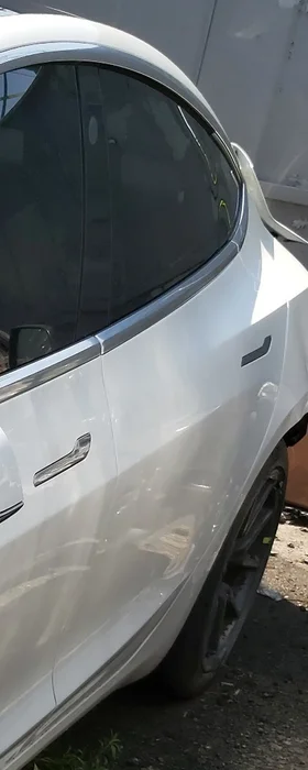 後部左ドア PPSW アセンブリ Tesla モデル 3 1081441-11-G