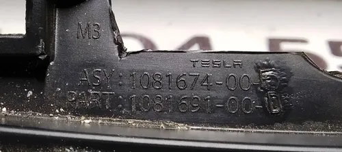 Caja bajo el capó (bañera) Tesla modelo 3 1081674-99-I