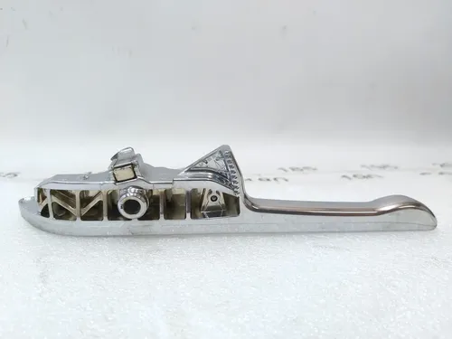 Poignée de porte avant arrière gauche CHROME avec dommages Tesla Model 3 1081831